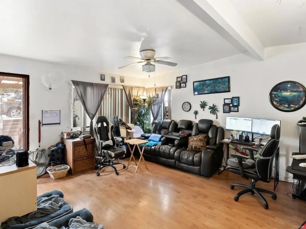 9620 Los Coches Road