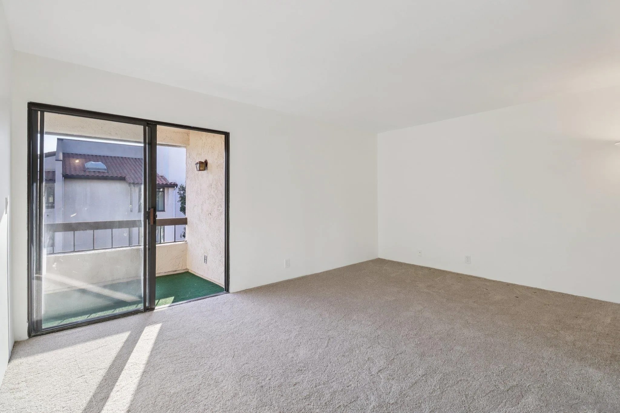 5645 Friars Rd 386