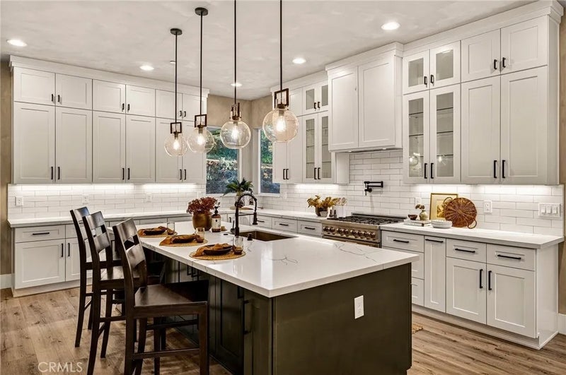 5772 Acorn Ridge Drive