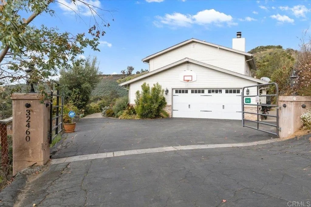 32460 Lilac Road