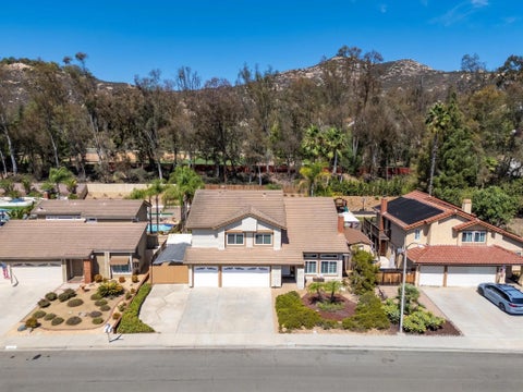 Photo of 13056 Triumph DR, Poway, CA 92064 (MLS # 260022709)