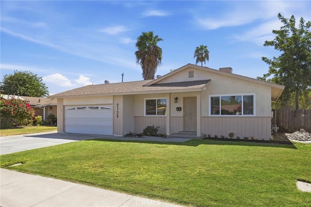 Photo of 2129 Balboa Ave, Merced, CA 95348 (MLS # MC26205621)