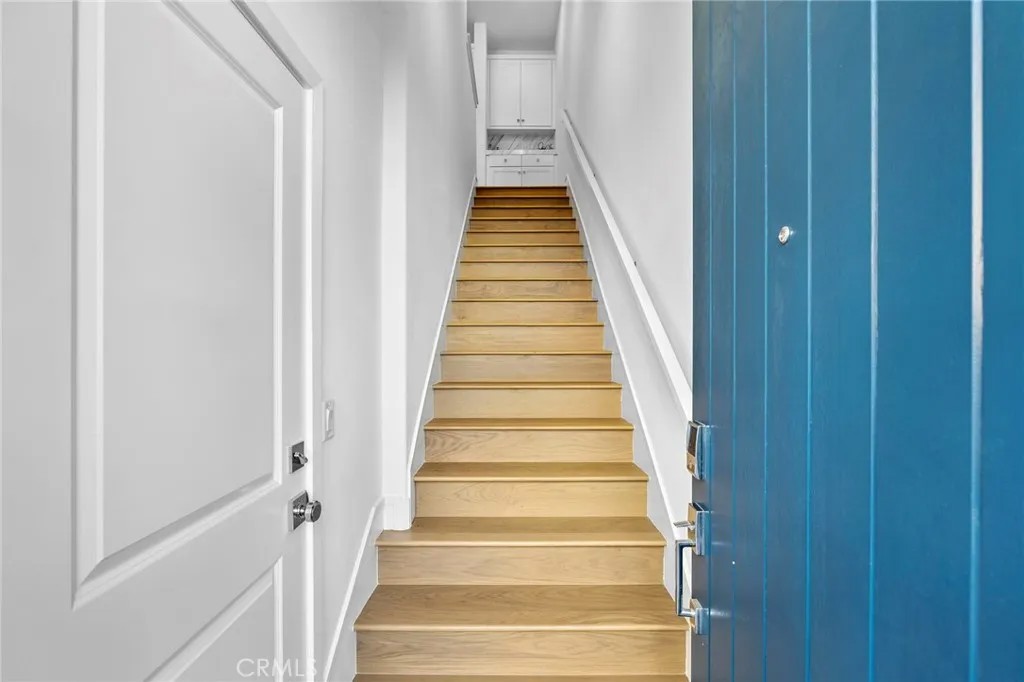 530 Bluegrass Way