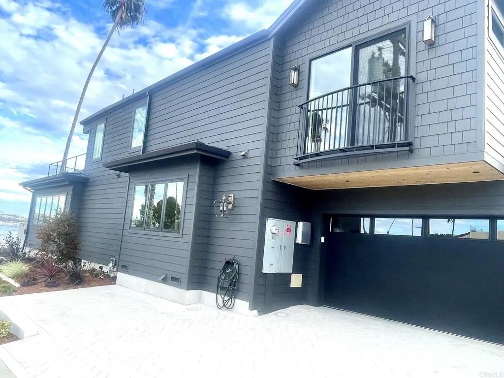 3444 Crown Point Drive 3444/3442