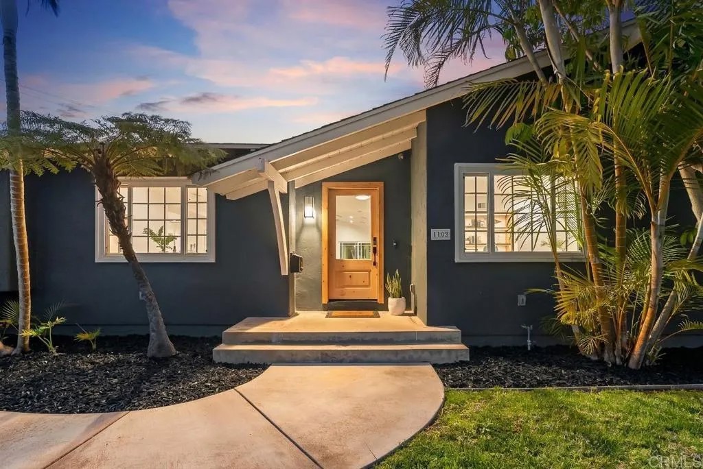 1102 Fleetridge Drive