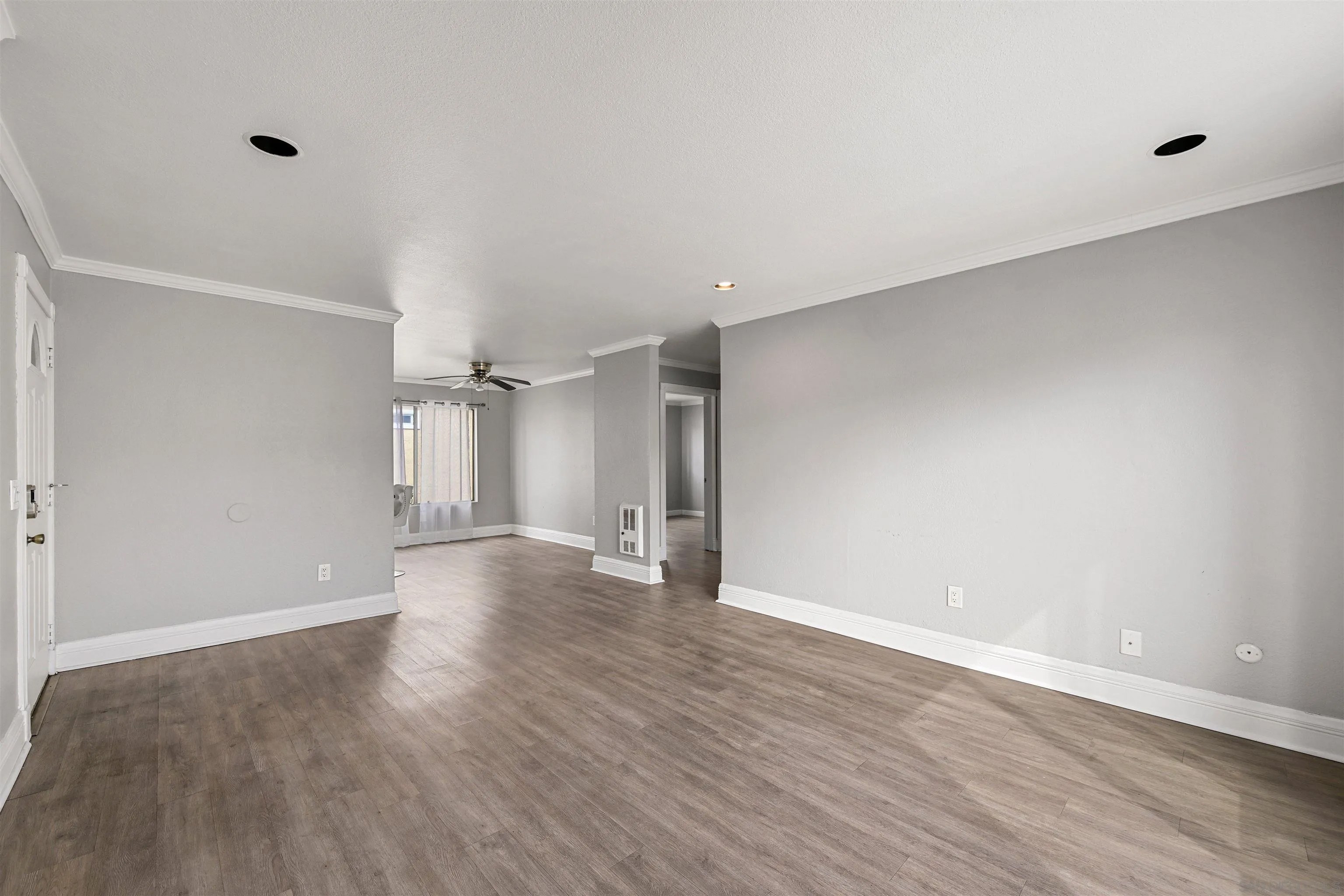 1643 Pentecost Way 4