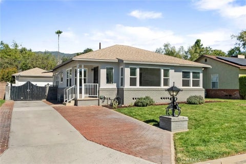 Photo of 272 E 35th ST, San Bernardino, CA 92404 (MLS # IG26221599)