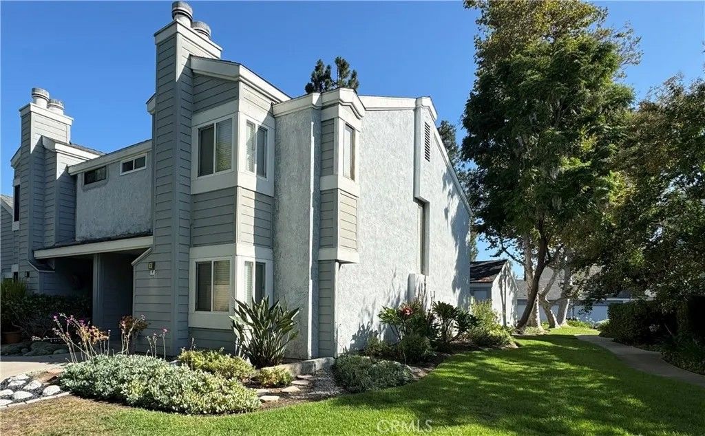 Photo of 7 Wilking Dr, Irvine, CA 92620 (MLS # OC26162581)