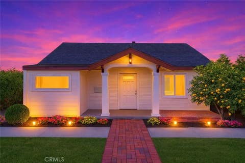 Photo of 16636 Lakeshore Dr, Lake Elsinore, CA 92530 (MLS # IV26044063)