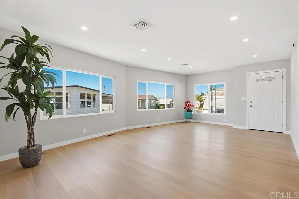 7320 San Bartolo St 217