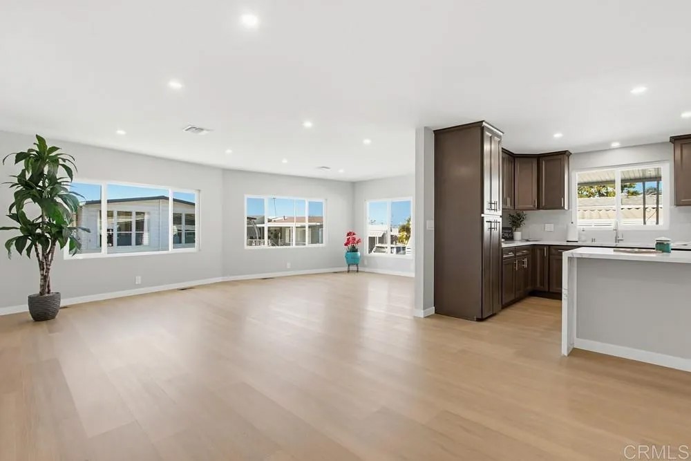 7320 San Bartolo St 217