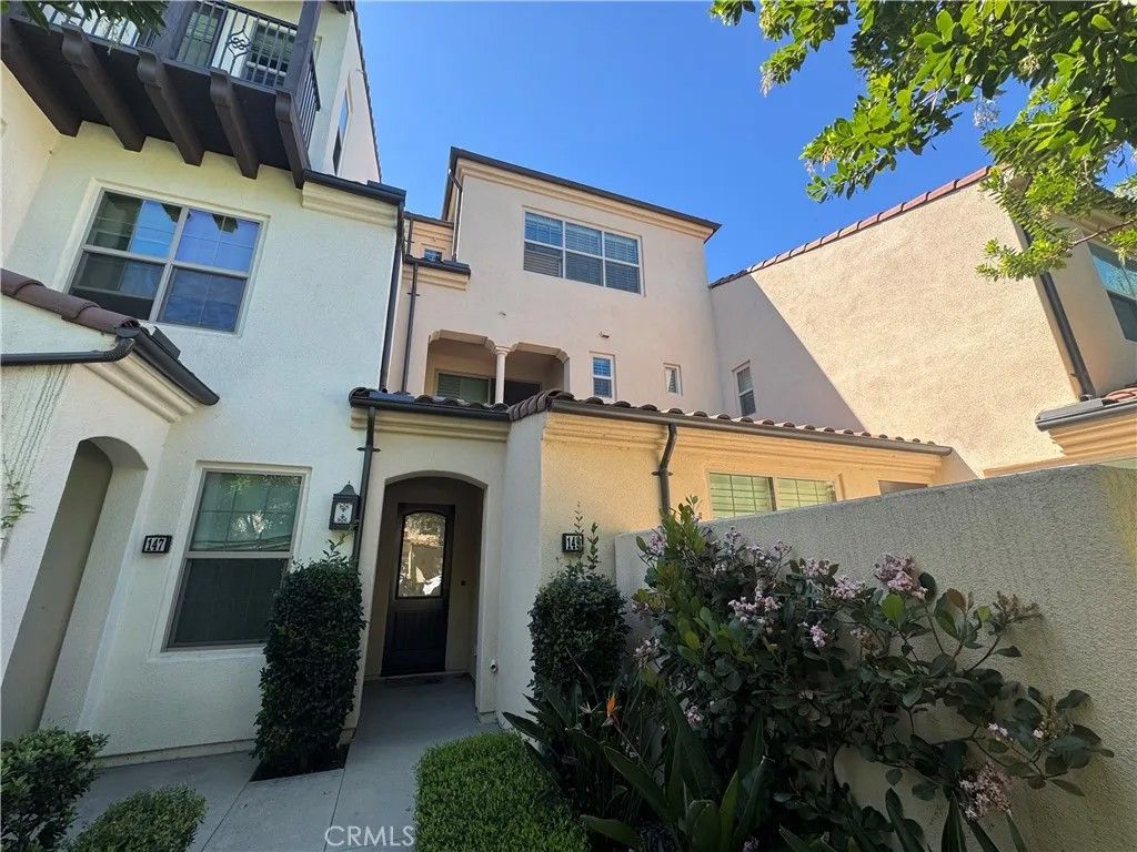 Photo of 149 Tubeflower, Irvine, CA 92618 (MLS # PW26059858)