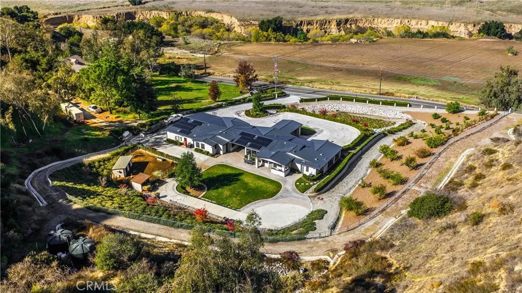 31615 Live Oak Canyon