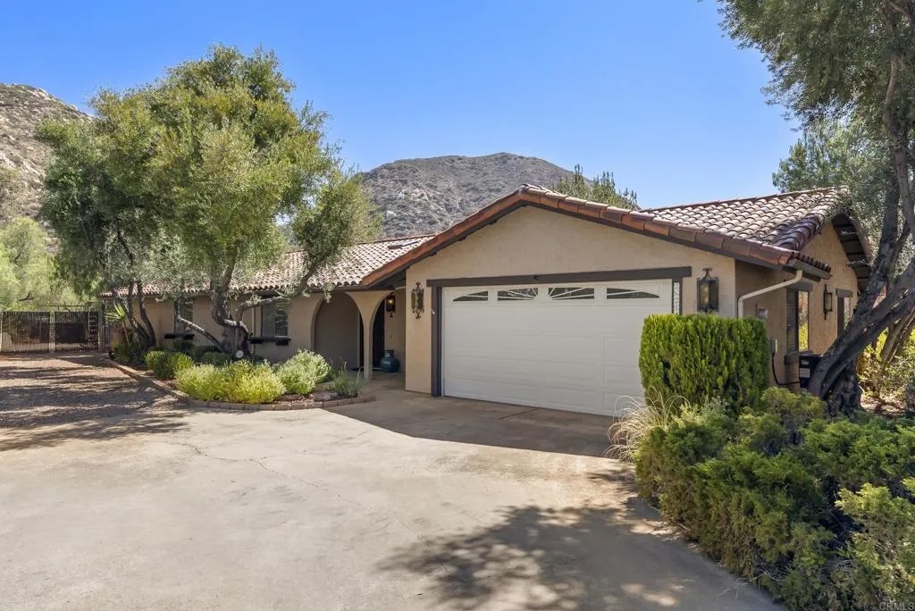 26216 Bellemore Drive