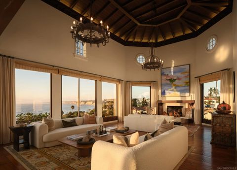 Photo of 7757 Whitefield Pl, La Jolla, CA 92037 (MLS # 250038797)