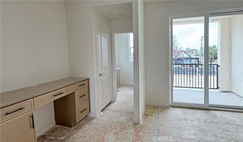 685 S Brea Boulevard 304