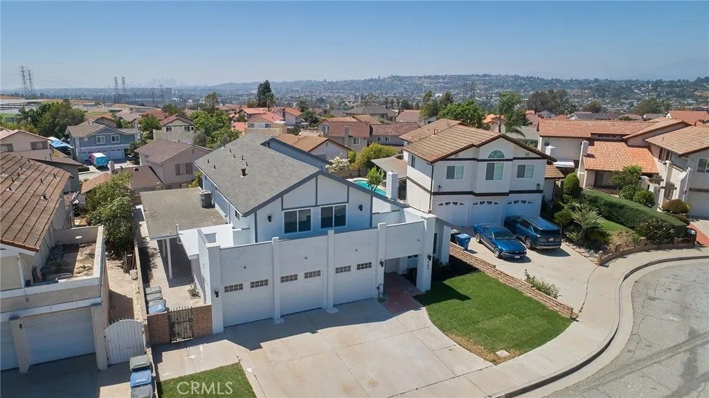 905 Brighton Way