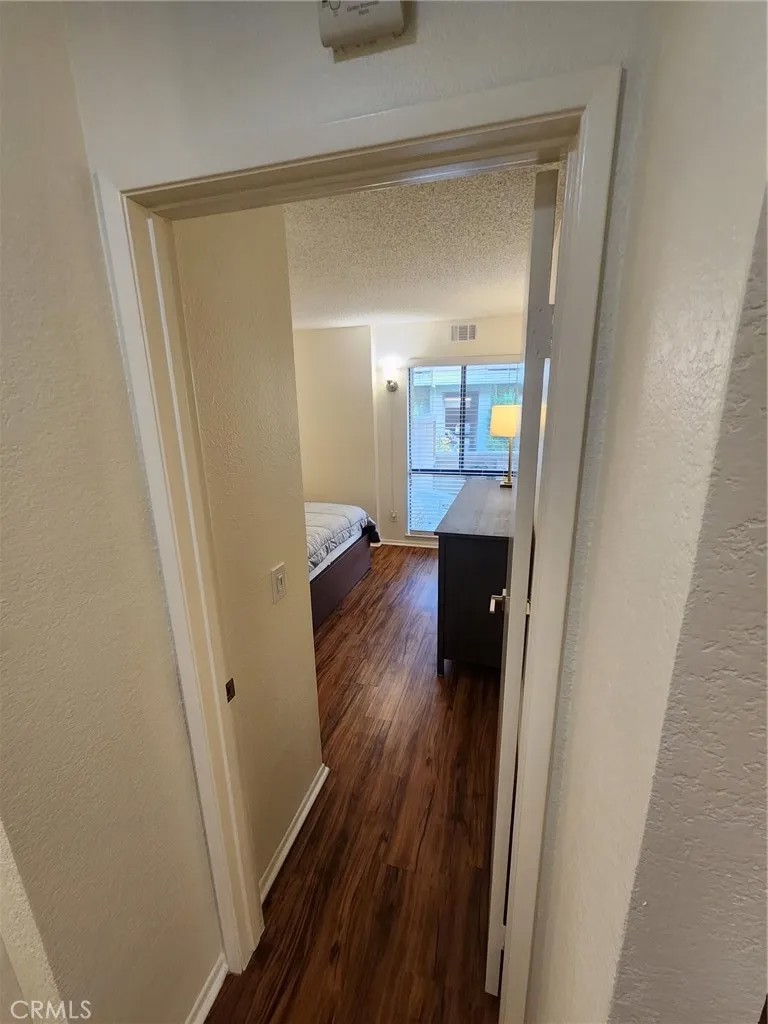 7737 Ferndale E