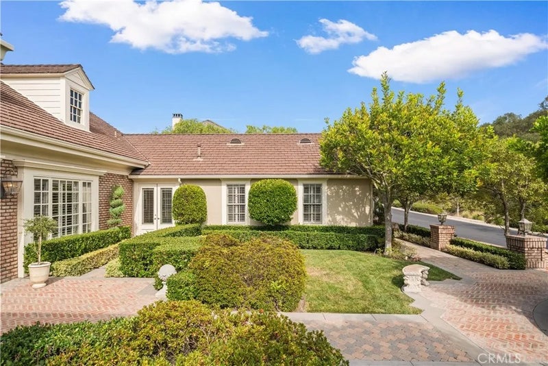 11 Devonwood