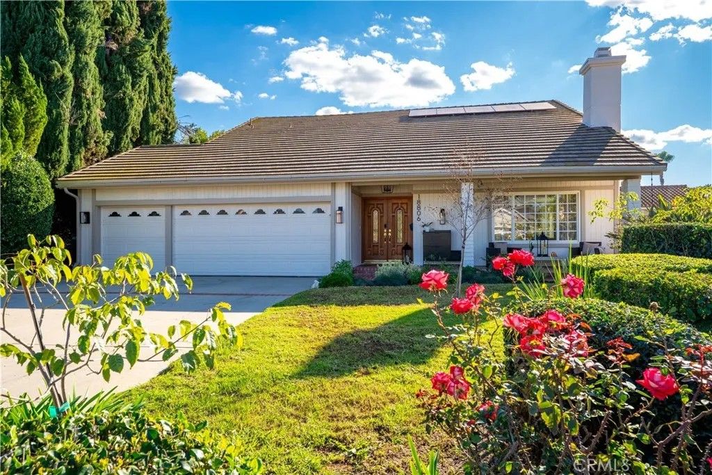 Photo of 18806 Stare, Northridge, CA 91324 (MLS # SR26006885)