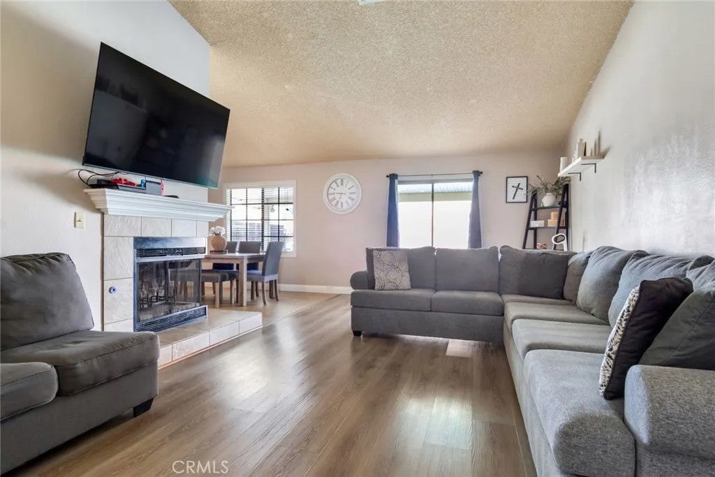 25067 Hazelwood Circle