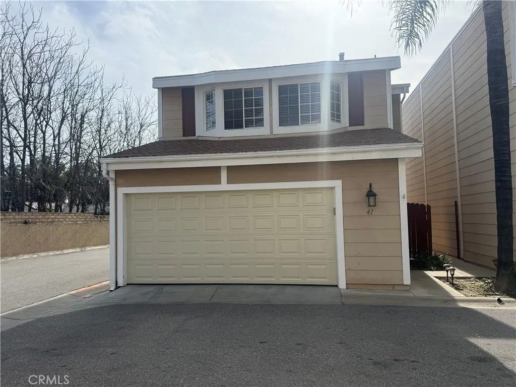 Photo of 17729 Superior, Northridge, CA 91325 (MLS # SR26020644)