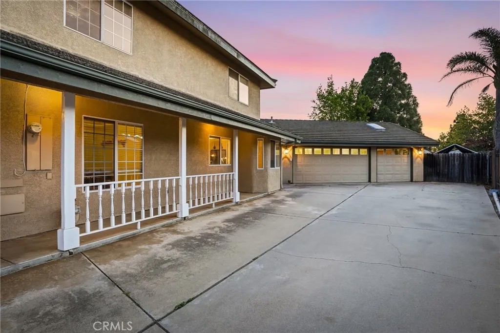 920 Skylark Court