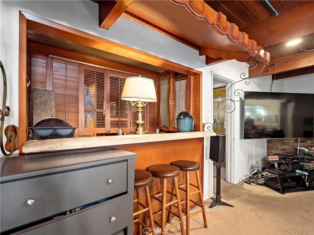 9281 Dorrington