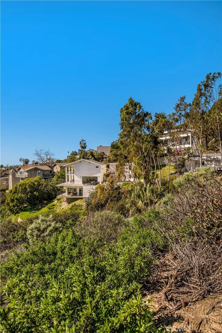 1477 Cerritos
