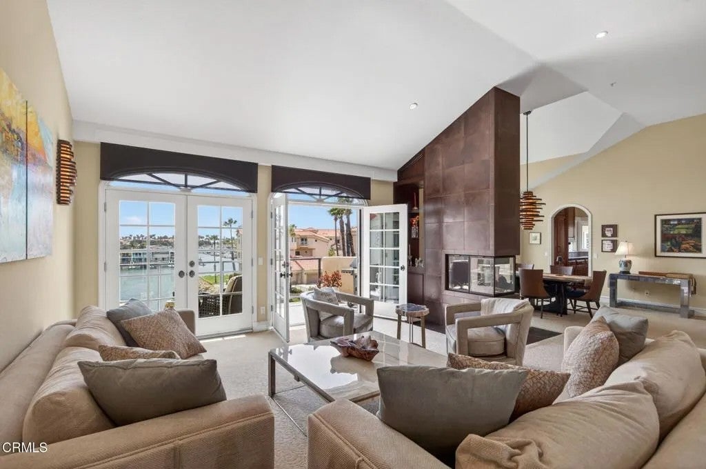 1753 Emerald Isle Way