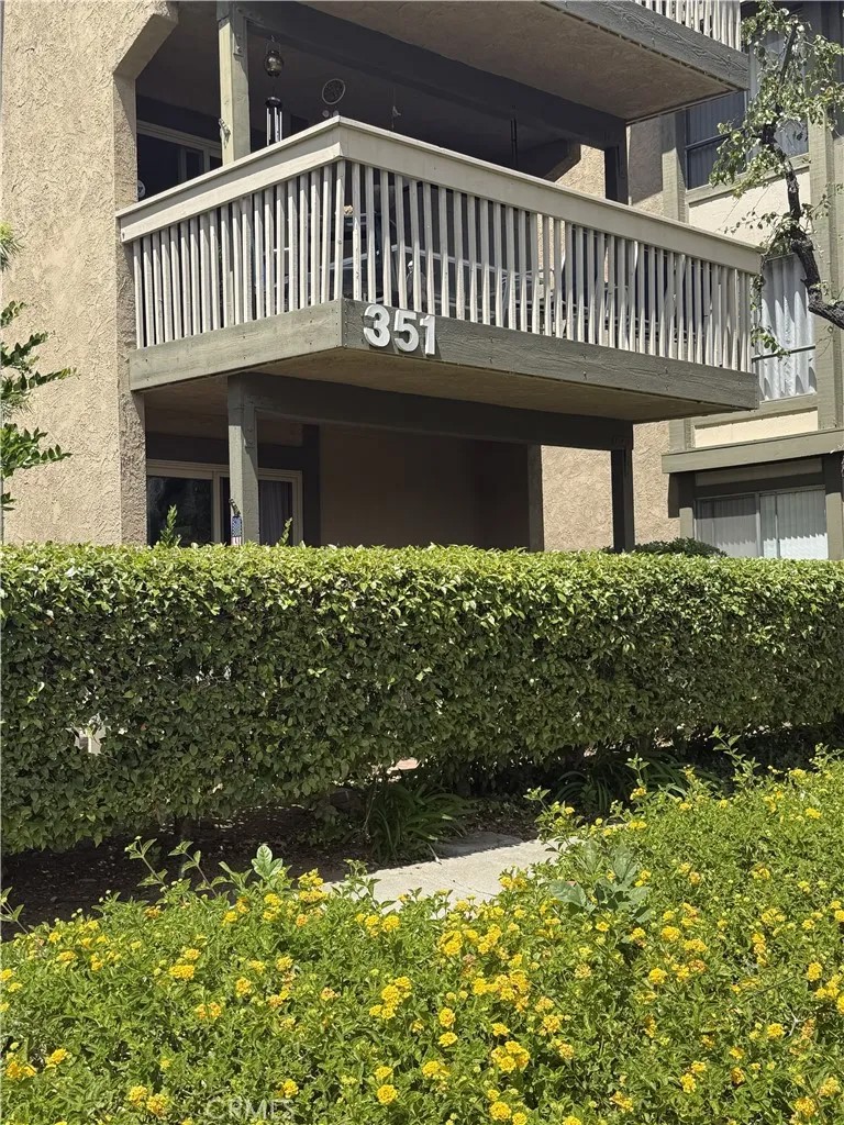 351 Chestnut Hill Court 16