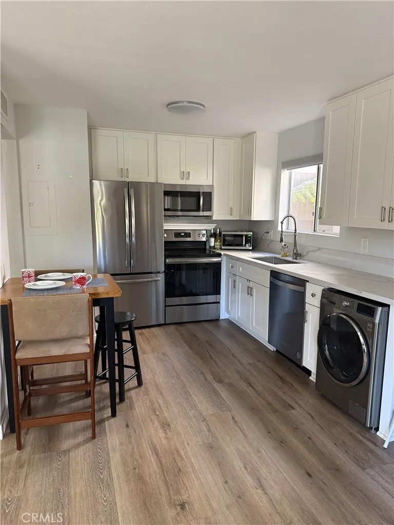 351 Chestnut Hill Court 16