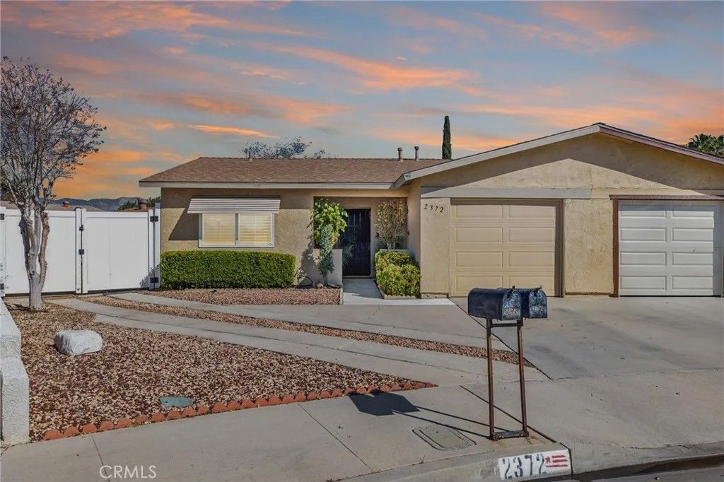 Photo of 2372 Antigua Court, Hemet, CA 92545 (MLS # SW26021175)