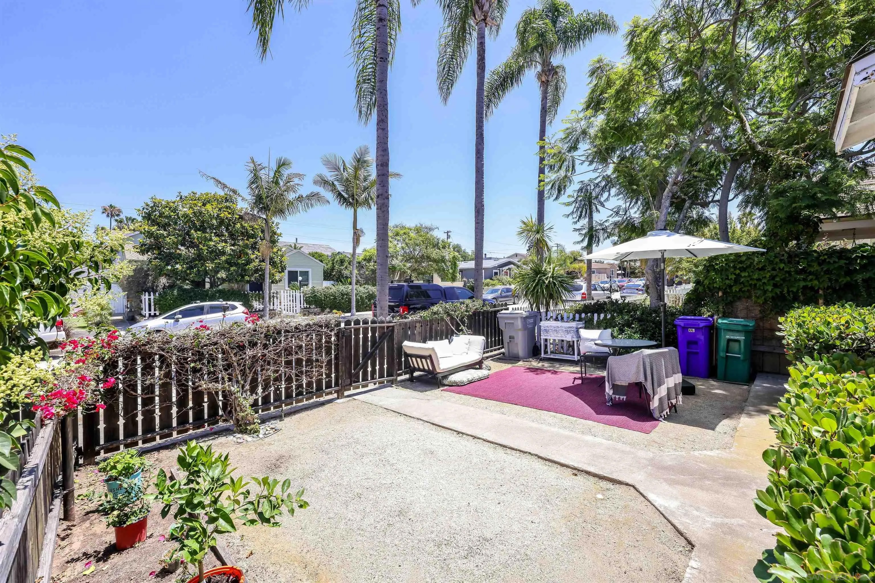 4637 Larkspur Street