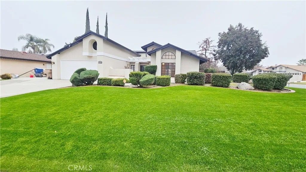 Photo of 7001 Margaret Court, Bakersfield, CA 93309 (MLS # NS25274105)