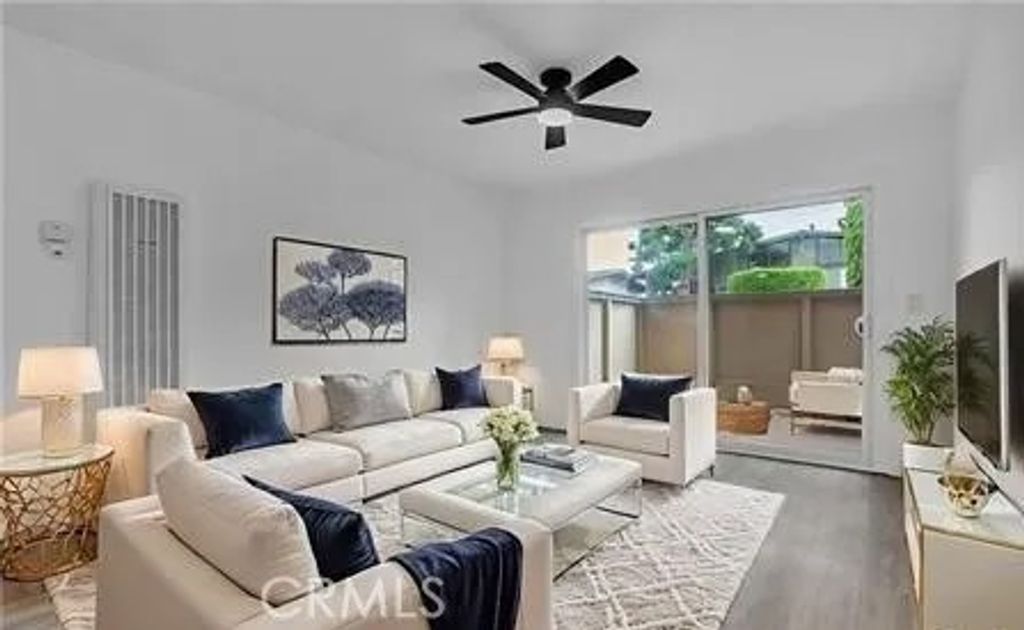 Photo of 23334 Sesame St #E, Torrance, CA 90502 (MLS # DW26014910)