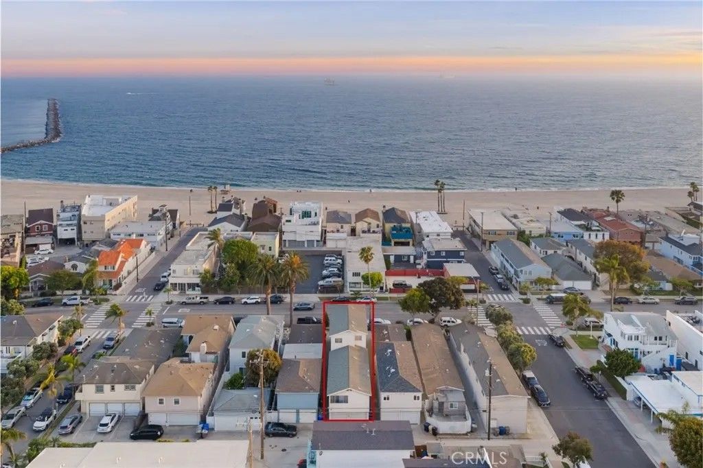 Photo of 1407 Ocean Avenue, Seal Beach, CA 90740 (MLS # PW26093821)
