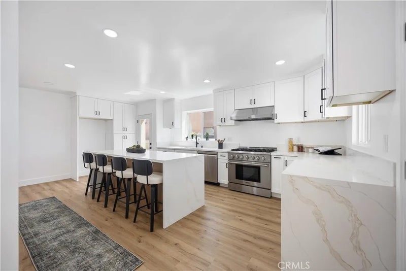 733 W 108th Street