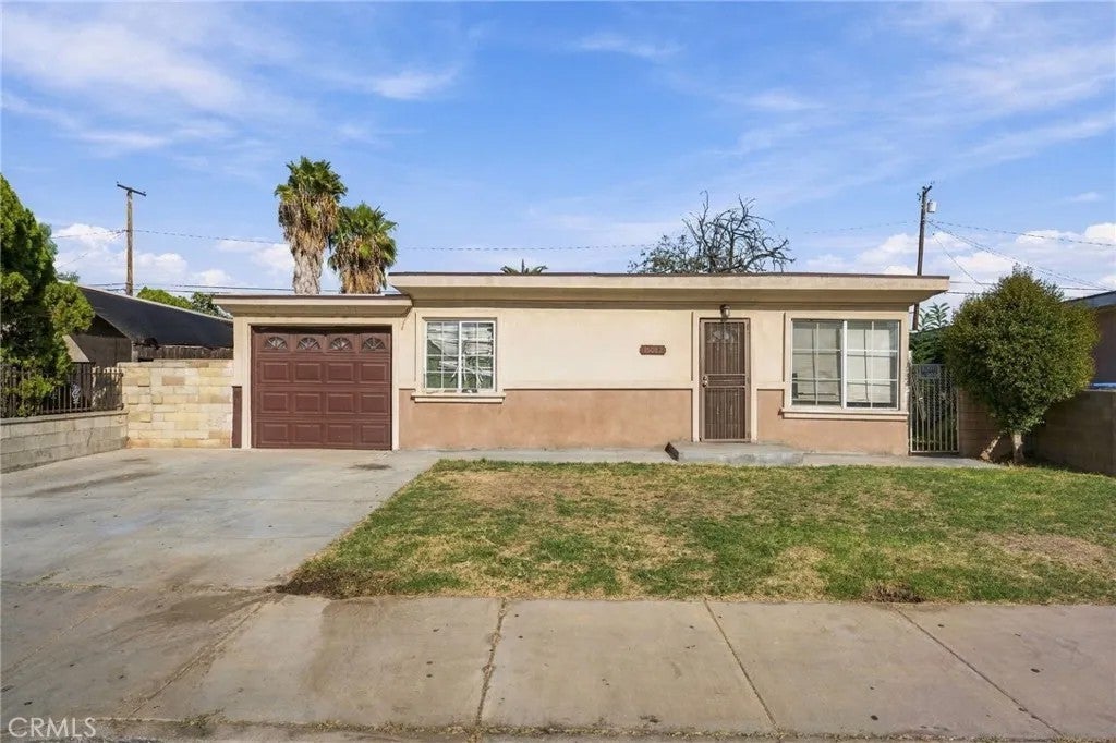 Photo of 15082 Pepper Court, Moreno Valley, CA 92551 (MLS # IG26203968)