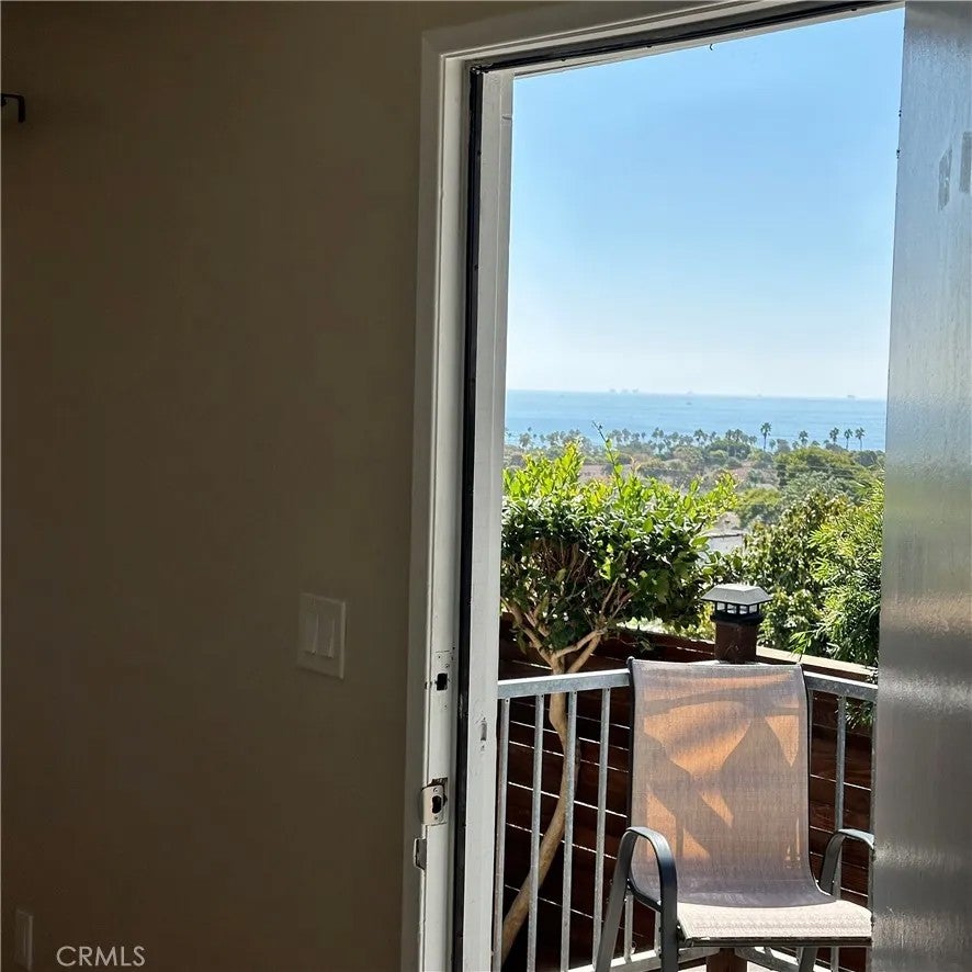 Photo of 704 W 30th Street, San Pedro, CA 90731 (MLS # SB26176467)