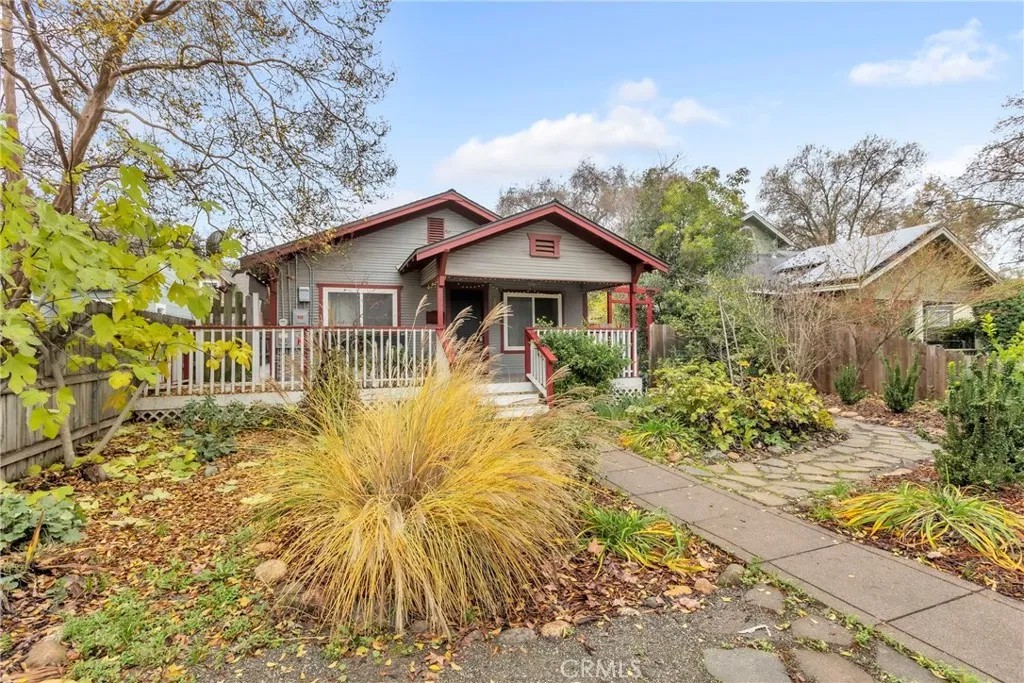 1220 Chestnut Street