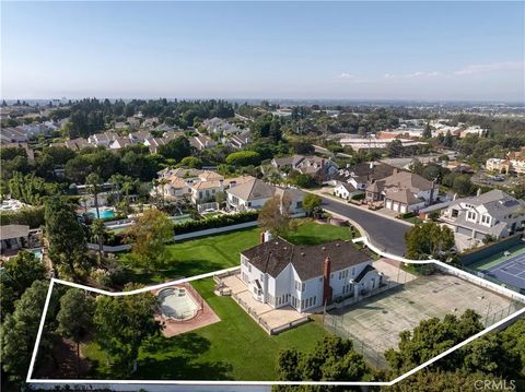 9 Leesbury Court Newport Beach CA 92660