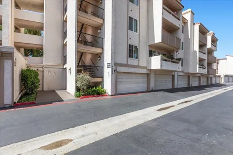 6876 Caminito Montanoso Unit 51, San Diego, CA 92119 - #: 250032957
