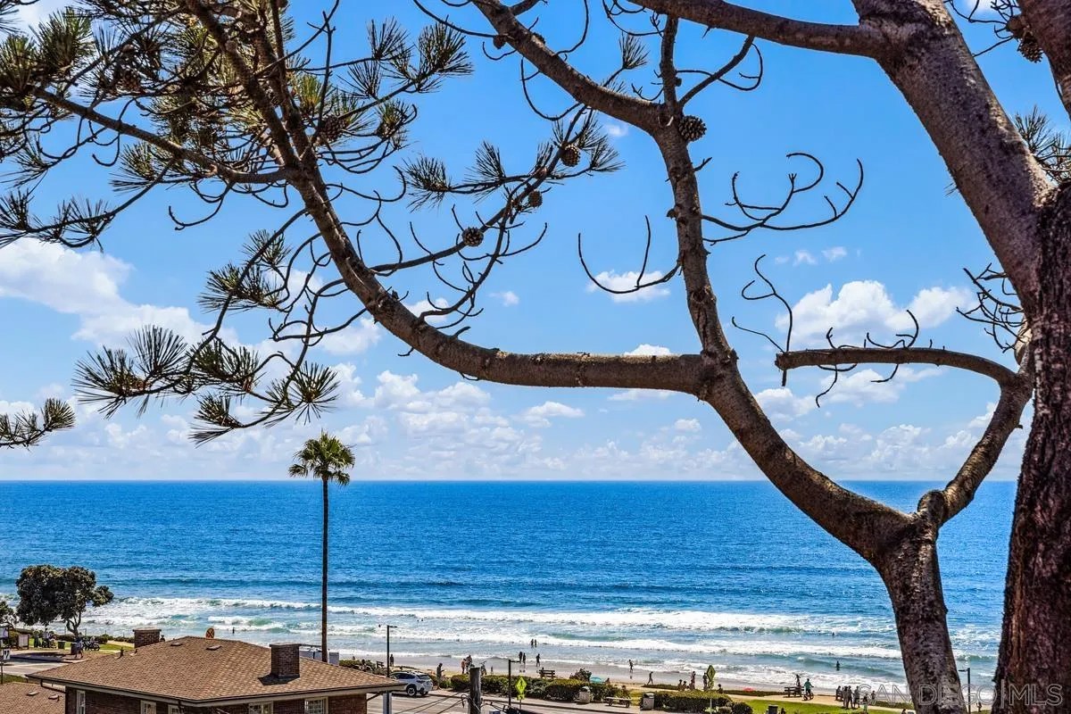 1562 Camino Del Mar 648