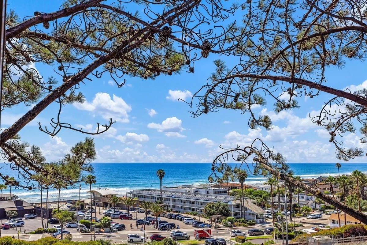1562 Camino Del Mar 648
