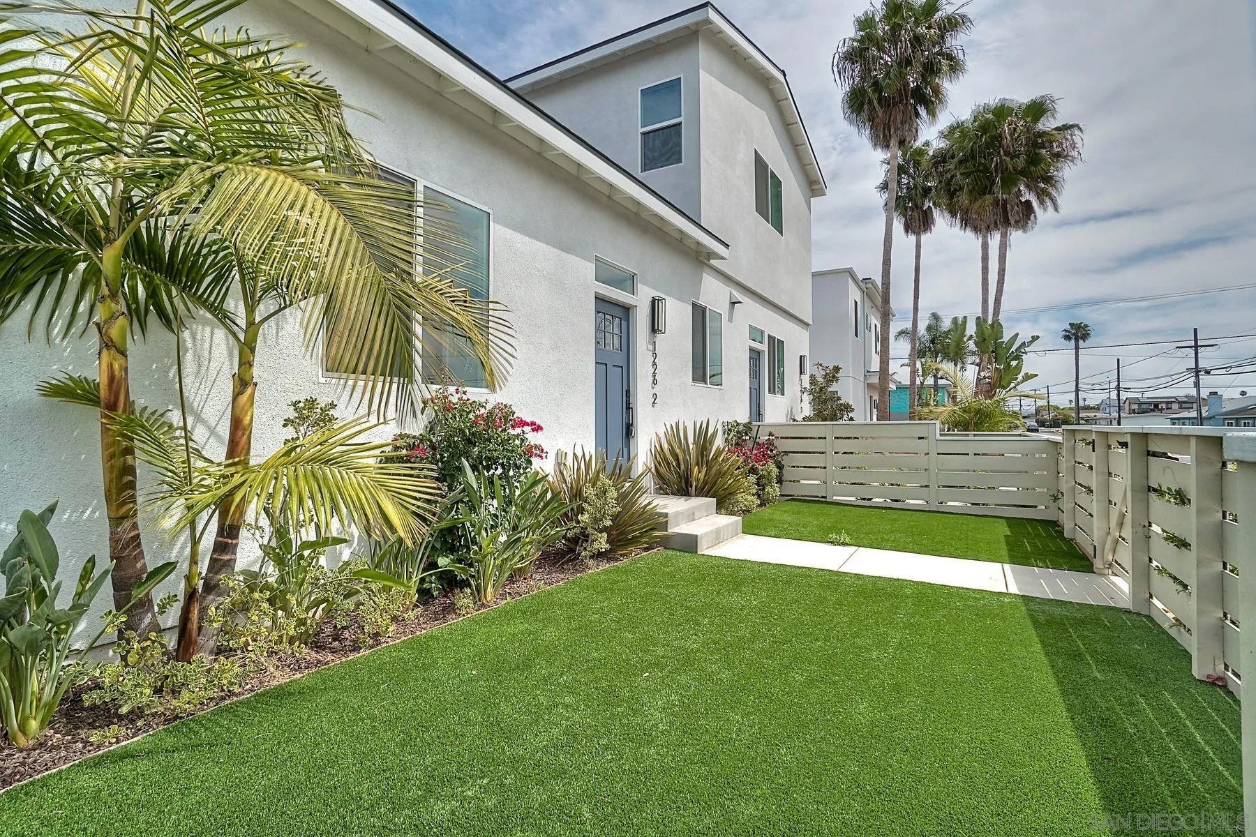 1226 Fern Ave