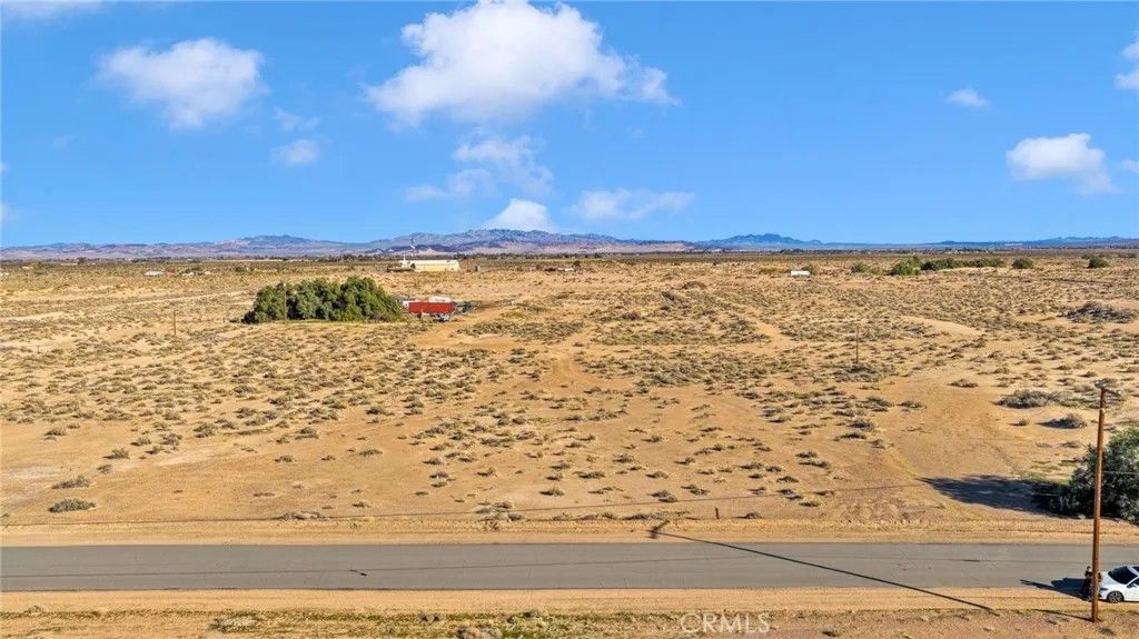 Photo of 0 Tujunga, Newberry Springs, CA 92365 (MLS # IV26112589)