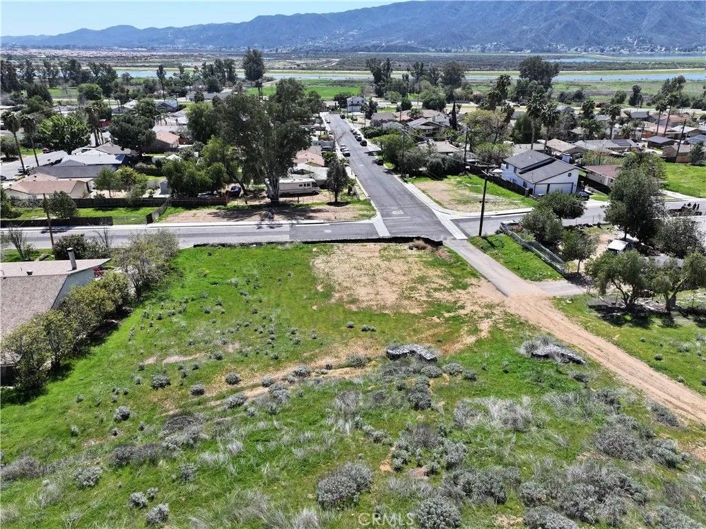 Photo of 0 Mill St, Lake Elsinore, CA 92530 (MLS # SW25066719)