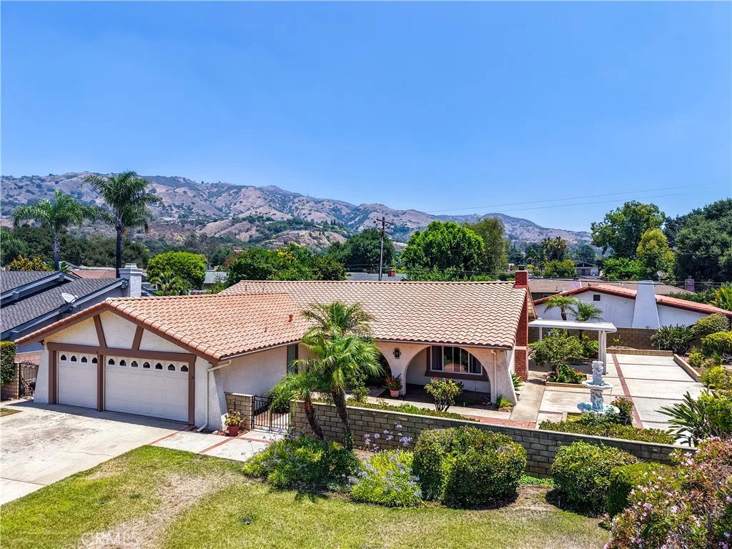 1741 BRANCH OAK Drive