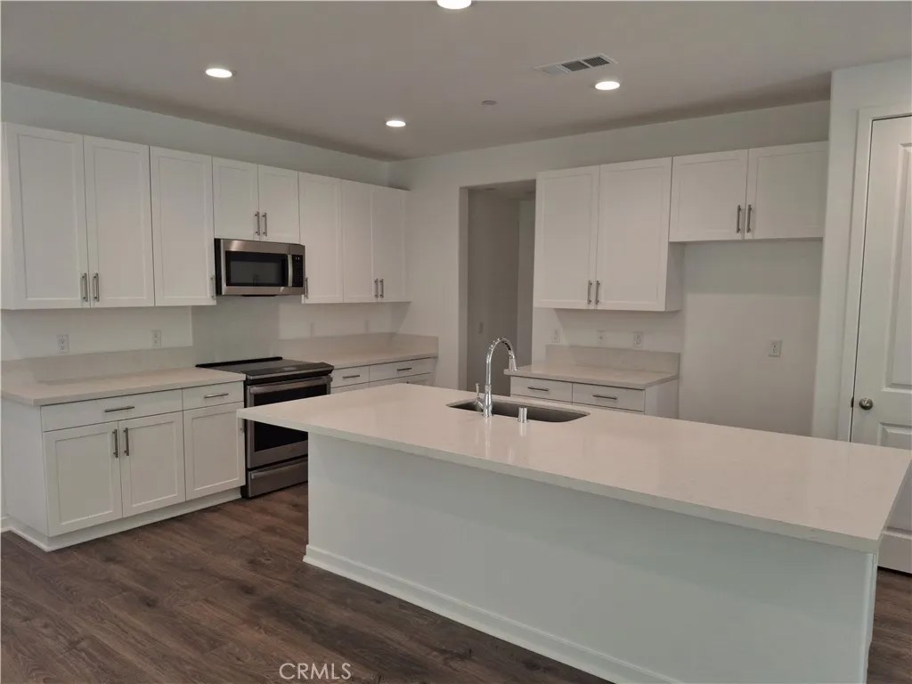 31351 Siskiyou Court